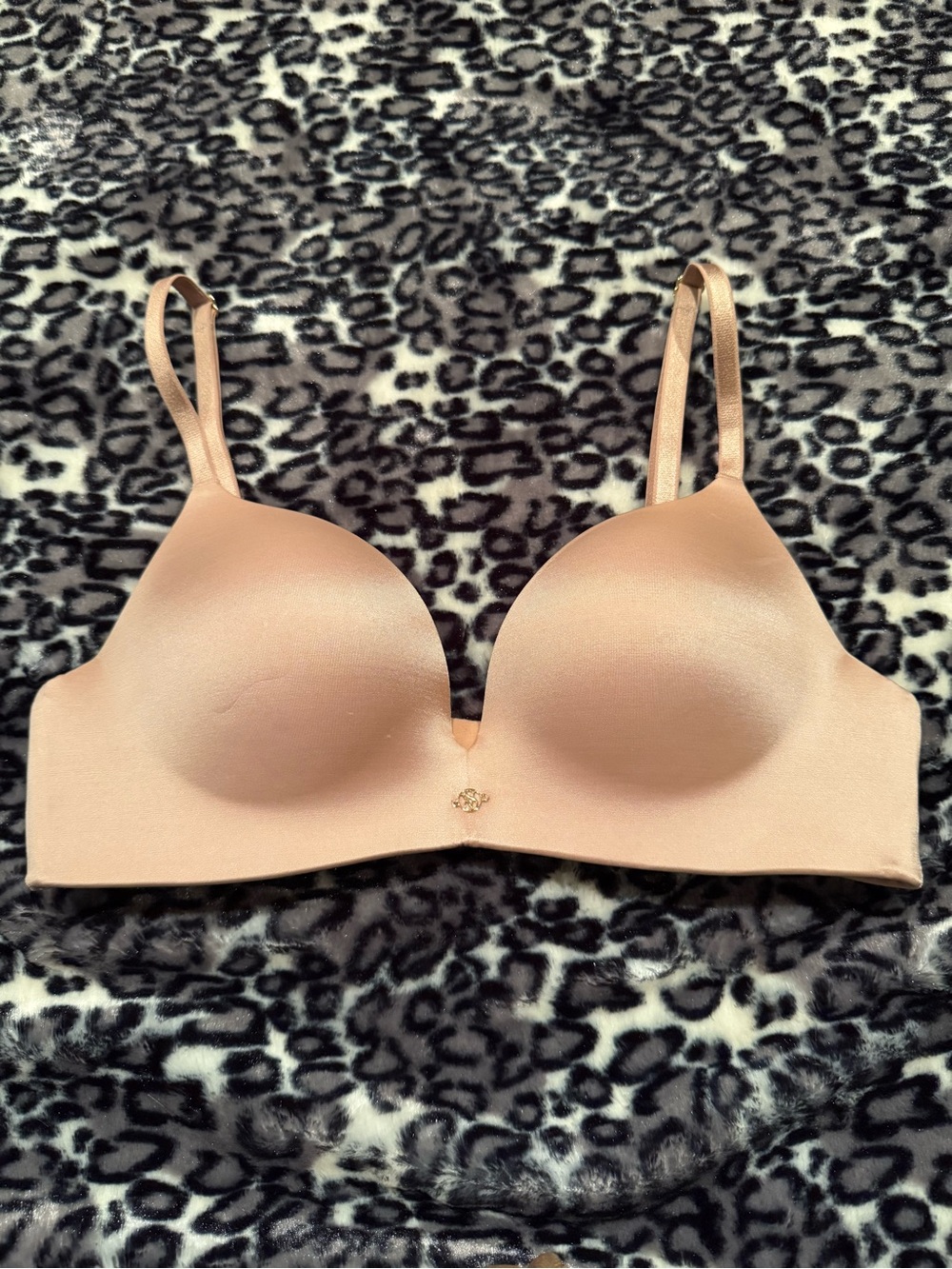Victorias Secret So Obsessed Wireless push-up